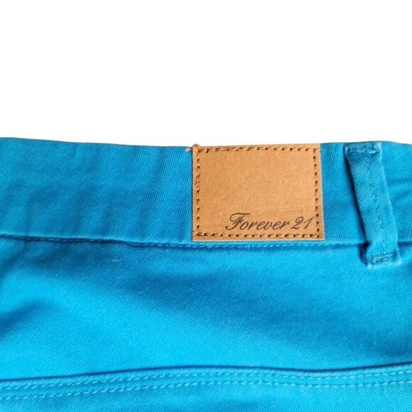 Jeans NEW! Forever 21 Turquoise Colored Denim High Rise Lightweight Straight NEW - Picture 8 of 11